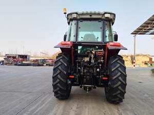 Tracteurs agricoles à prix de gros d'usine, équipements agricoles 4x4, 110 CV, 120 CV, 130 CV, 140 CV, 150 CV - Product Image 6