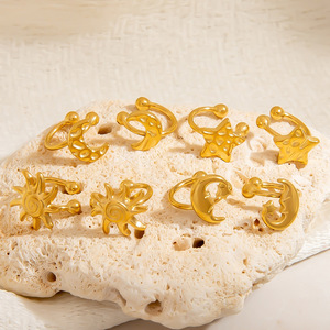 Pendientes de clip en forma de estrella, chapados en oro de 18k, de acero inoxidable, para orejas sin perforar, joyería de moda. - Product Image 2