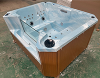 Villa SPA avec grande piscine extérieure en acrylique pour 4 personnes, bain à remous et panneau TV intelligent, température constante