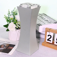 Vente en gros de haute qualité 3D gravé Logo High Building Shape Trophy Cup Award