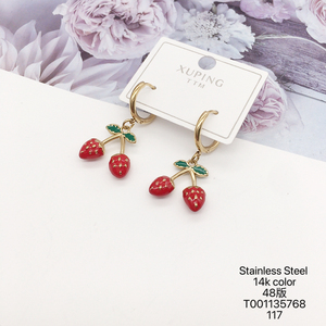 <span class=keywords><strong>Orecchini</strong></span> XUPING Gioielli all'Ingrosso in Acciaio Inox Placcato Oro per Bambina con Ciliegia, Fragola, <span class=keywords><strong>Coccinella</strong></span> e Cuore Rosa - Product Image 4