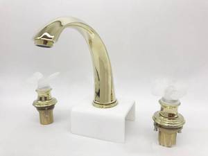 <span class=keywords><strong>Robinet</strong></span> de salle de bains en laiton, mitigeur de lavabo en or chaud et froid, <span class=keywords><strong>robinet</strong></span> de lavabo, douche en or poli avec 2 poignées en cristal - Product Image 3