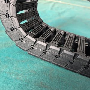 Yodel Igus kalite 10% kapalı naylon kablo zinciri dilsiz plastik sürükle zinciri 25*25 kablo Muda Antinoise kablo taşıyıcı - Product Image 3