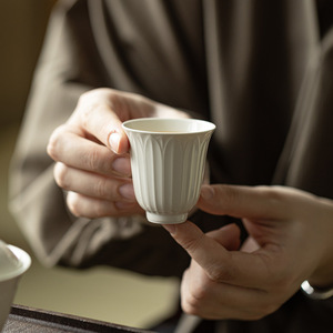 Ding Kiln White Ceramic Lotus Petal <b>Tea</b> Cup Porcelain Kung Fu <b>Tea</b> <b>Set</b> Personal Master Cup Dehua Origin - Product Image 1