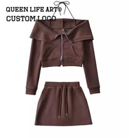 Coups de pinceau verdoyants. Coups de pinceau verdoyants. Ensemble de veste pour femme avec logo personnalisé en usine, 240 grammes, imprimé lumineux, short décontracté en coton, décoration à sequins et empiècements
