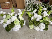 H470 Weiß-Grünes Handgefertigtes Hochzeitsblumen-Arrangement Künstlicher Calla-Lilien-Strauß Rose Hortensie 60cm Blumenball Tischdekoration