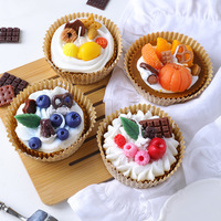 Bougie parfumée artisanale en cire de soja en forme de dessert réaliste, idéale pour la décoration intérieure, vente en gros, nouveauté, en forme de cupcake aux fruits