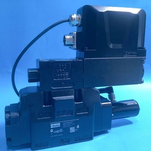 วาล์วควบคุมทิศทางแบบสัดส่วน Parker 315 บาร์ 250 ลิตร/นาที วาล์วไฮดรอลิก - Product Image 1