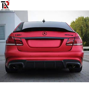 Diffusore a labbro paraurti posteriore in fibra di carbonio per auto nuova W212 e63 bodykit - Product Image 1