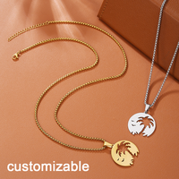 Nouveau design populaire : Collier pendentif en acier inoxydable personnalisé avec motif d'arbre de coco évidé – Vente en gros