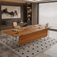 Bureau de direction design en bois massif, style industriel rétro, avec tiroirs de rangement, pour usage commercial, modèle BOSS, très tendance
