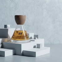 Flacon de parfum de luxe en verre transparent de 50 ml, en forme de cône, avec couvercle en bois, pour coffret cadeau de marque de beauté, voyage, hôtel, atomiseur