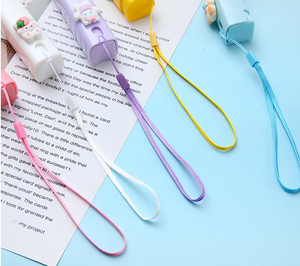 Bouteille pulvérisateur miniature mignonne de dessin animé, portable, avec cordon, rechargeable, pour voyage, toner, parfum, <span class=keywords><strong>alcool</strong></span>, désinfectant, petite bouteille pulvérisateur - Product Image 5