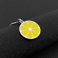 Collier pendentif rond géométrique personnalisé en émail, vente en gros