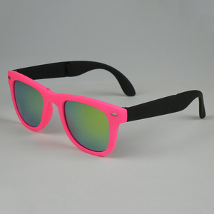 Gafas de sol plegables de marca de diseñador verde PC marco UV400 CE certificado venta al por mayor lotes espejo negro rojo azul amarillo púrpura hombres - Product Image 5