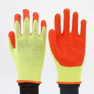 Guantes de seguridad PPE de algodón gris de calibre 10, tejidos, con revestimiento de látex negro arrugado. - Product Image 4