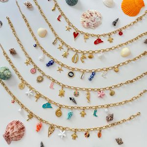 2025 nueva moda collar de acero inoxidable chapado en oro de 18 quilates para mujer impermeable estrella de mar sol Luna playa joyería Chic cadenas estilo - Product Image 1