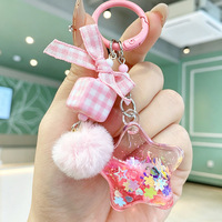 Porte-clés créatifs et mignons en forme de figurines de dessins animés, accessoires pour sacs de couples et clés de voiture, cadeaux