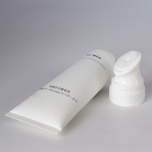 <b>Empty</b> Eco Friendly Plastic Tube Wholesale Squeeze Tube Packaging for Cosmetics 100ml with Massage Silicone Brush - Product Image 5