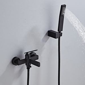 ชุดฝักบัวและก๊อกน้ำติดผนังแบบพกพา สีดำทองเหลือง สำหรับน้ำร้อนและน้ำเย็น - Product Image 1