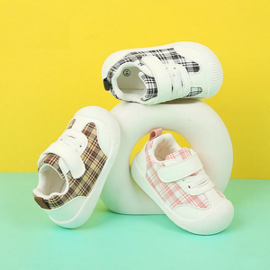 Chaussures pour enfants personnalisées, baskets pour enfants, chaussures de sport d'hiver pour filles, chaussures décontractées noires et roses pour enfants, chaussures à fleurs pour filles - Product Image 5