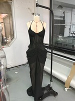 Robe de soirée élégante noire sans bretelles avec bretelles halter et baleines, qualité supérieure, vente en gros, nouvelle arrivée