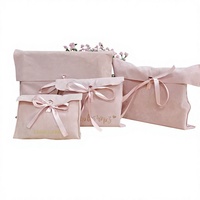 Pochette cadeau en daim rose, sac d'emballage personnalisé avec logo, ruban et nœud pour chaussures, vêtements et accessoires