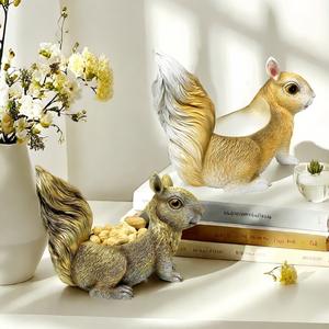 Maceta Decorativa Creativa con Forma de Ardilla, para Suculentas, Adorno de Jardín, Artesanía Animal, Arte Popular, Resina - Product Image 2