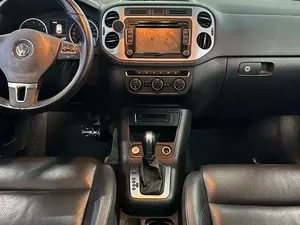 Usato VW <span class=keywords><strong>Tiguan</strong></span> <span class=keywords><strong>2015</strong></span> 1.8TSI automatico 2WD edizione di lusso - Product Image 5