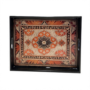 Plateau de service rectangulaire en bois fait main de luxe, motif floral chinois traditionnel, design végétal peint à la main par UO INDIA - Product Image 1