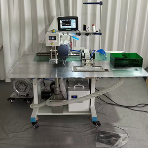 Machine automatique de pose de poches, avec système d'aspiration, programmable pour vêtements de travail et denim - Product Image 5