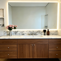 Ensembles de meubles-lavabos de salle de bain de luxe en bois de noyer avec vasque intégrée et miroir LED encadré pour la maison (OEM/ODM)