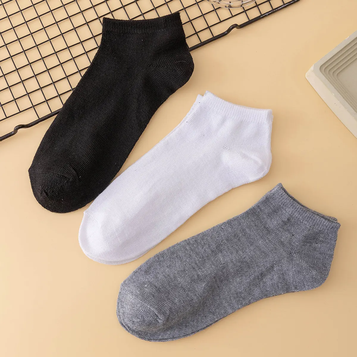 12Pairs Women Solid white black grey Color Polyester Ankle Socks Everyday Wear Basic Style Casual socks custom wholesale