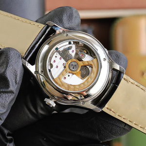 Reloj de pulsera deportivo automático mecánico de lujo personalizado de alta calidad para hombre con fase lunar, correa de cuero genuino de 20 mm, ultrafino - Product Image 5