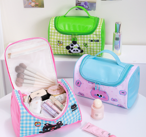 Factory Direct Selling Simple Pattern PVC Makeup <b>Bag</b> with Zipper for Cosmetics on Trips - Product Image 1