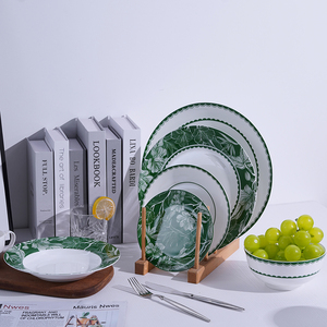 <span class=keywords><strong>Service</strong></span> de table de style nouveau, <span class=keywords><strong>service</strong></span> de table de luxe à fleurs vertes, <span class=keywords><strong>vaisselle</strong></span> en porcelaine fine, <span class=keywords><strong>vaisselle</strong></span> de mariage pour événements, restauration et location - Product Image 1