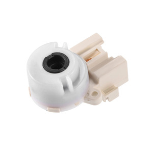 Botón de Encendido Toyota 84450-12200, Pieza de Repuesto de Plástico y Hierro para Camry - Product Image 1