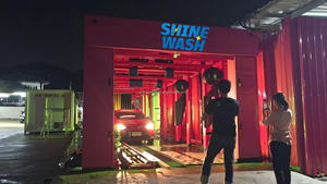 Impianto di Autolavaggio Automatico 2025 Nuovo Design Garanzia di 3 Anni Prezzo Attrezzatura per Lavaggio Auto a <span class=keywords><strong>Tunnel</strong></span> con 11 Spazzole - Product Image 3