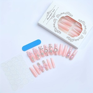 <span class=keywords><strong>Uñas</strong></span> <span class=keywords><strong>postizas</strong></span> personalizadas al por mayor, estilo bailarina, medianas, con forma de ataúd, con diamantes, perlas y punta francesa, para manicura, <span class=keywords><strong>uñas</strong></span> adhesivas de ABS - Product Image 2