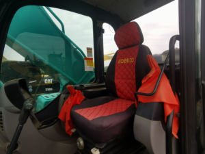 รถขุดไฮดรอลิก Kobelco SK350 มือสอง ชั่วโมงการใช้งานน้อย ประสิทธิภาพสูง เครื่องจักรก่อสร้างหนัก มีสินค้าในสต็อก - Product Image 4