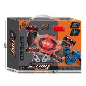 <span class=keywords><strong>Auto</strong></span> Telecomandata Trasformabile per <span class=keywords><strong>Drift</strong></span> con Doppio Controllo Remoto e Sensore al Polso per Acrobazie di Rotazione e Scivolamento Laterale - Product Image 6