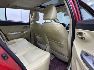 <span class=keywords><strong>Toyota</strong></span> <span class=keywords><strong>Yaris</strong></span> Hatchback Automático Usado, Eficiente en Consumo <span class=keywords><strong>de</strong></span> Combustible, Vehículo Urbano, Neumáticos R15 Económicos, Asientos <span class=keywords><strong>de</strong></span> Tela, Trasero - Product Image 2