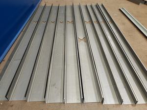 자동 <span class=keywords><strong>C</strong></span> U V 프로파일 건식 벽체 기계 가벼운 용골 생산 라인 CD UD 프로파일 롤 성형 기계 - Product Image 6