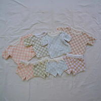 Ensemble de pulls pour bébé tricotés neutres à carreaux 100% coton à col rond et à manches courtes 2 pièces