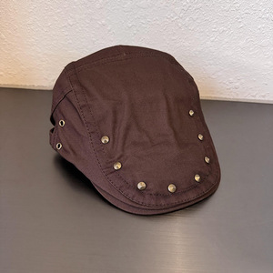 Boina de algodón transpirable estilo japonés retro para hombre, con remaches metálicos, ideal para las cuatro estaciones, diseño británico de moda progresiva. - Product Image 4