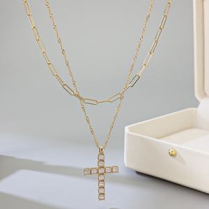 שרשרת תליון צלב כפול שכבתי אופנתית לקיץ 2026, משובצת מיקרו-אבני חן, שרשרת חוליות מסגסוגת יהלומים, יבוא - Product Image 4