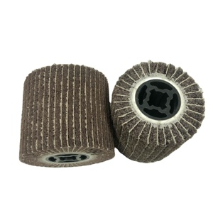 Rouleau de nettoyage pour machines guidées à la main brosse à lamelles polie 110mm * 100mm brosse à tampon écossais - Product Image 1