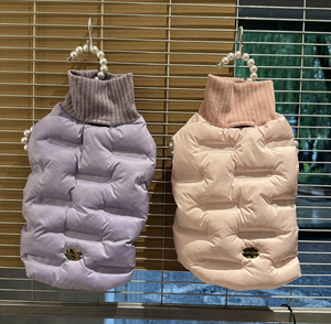 2026 Lüks Moda Özelleştirilmiş Renk ve Logolu Kendi Tasarımınızda Stokta Köpek Kışlık Kıyafetleri Evcil Hayvan Montu - Product Image 5