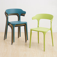 Chaise de salle à manger empilable en plastique PP, design nordique, résistante aux intempéries, intérieur/extérieur, bleu turquoise, pour la maison et le bureau