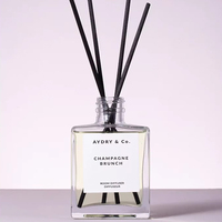 Diffuseur de roseau personnalisé unique de luxe avec bâton fleur de bois arôme d'air parfum de maison diffuseur de roseau 150ml avec couvercle